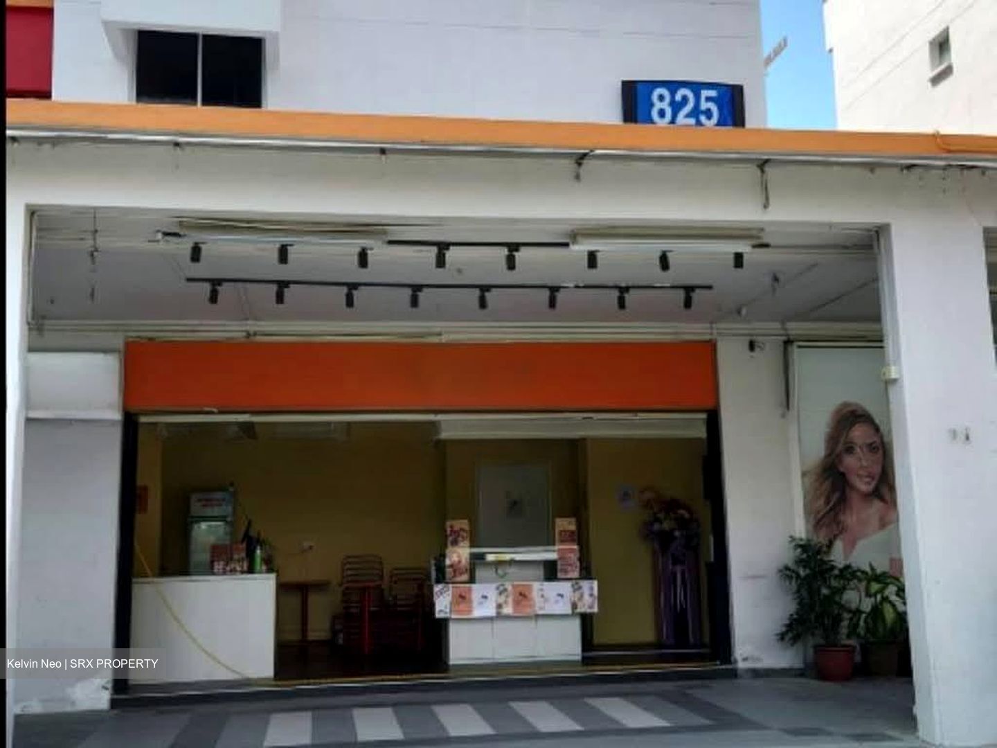 Tampines Street 81 (D18), Retail #588072941